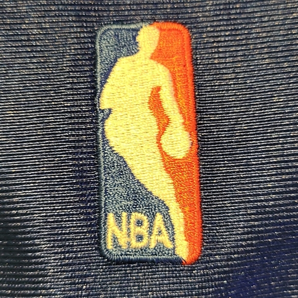 Philadelphia 76ers jersey - Picture 7 of 8